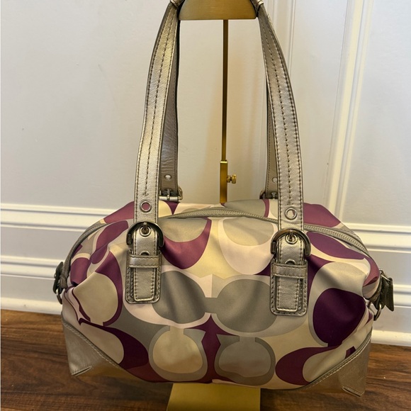 Coach Optic Scarf Print Carry-All - Picture 2 of 12